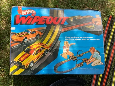 Juego de pista de carreras Hot Wheels Wipeout de colección juguete 1547 incompleto vendido como está piezas Foto 1 de 4