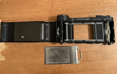Mamiya 6x7 Roll Film Adapter W Slide & Spool 120 Plate Made In Japan Vintage - Image 1 of 4