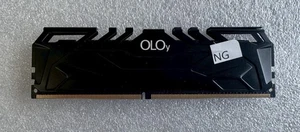 (Not Working) OLOy 8GB DDR4 3000MHz C16 PC4-24000 U-DIMM - Picture 1 of 3