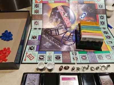 Parker Brothers Monolopy NFL Grid Iron Edition Board Game Complete 1999 Limited  - Image 1 of 4