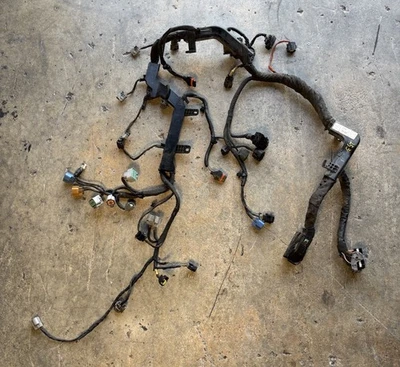 2017 Hyundai Santa Fe 3.3L ENGINE WIRING WIRE HARNESS 91441-B8010 / MISSING PLUG - Image 1 of 4