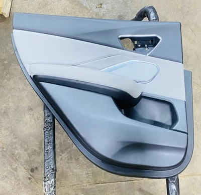 19 20 21 22 23 24 ACURA RDX Rear Door Trim Panel Left - Image 1 of 4
