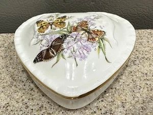 Vintage Rare Royal Grafton Bone China Heart Trinket Box Butterflies Pristine! - Picture 1 of 8