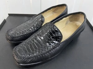Mocasines sin cordones de cuero negro hechos en Italia con patrón de serpiente suelas Vibram Reino Unido 6 - Imagen 1 de 8