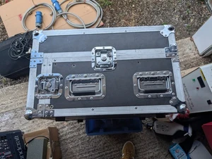 Sloped Rack Mount Mixer Flight Case with slide out drawer and rack mounts + keys - Picture 1 of 10