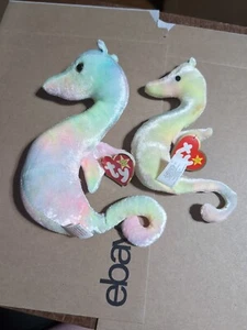 Etiquetas de corazón de caballos de mar 1999 Gt Ty Beanies - Imagen 1 de 6