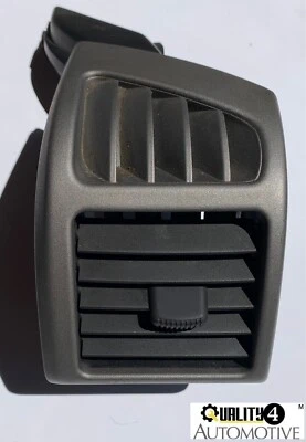 GMC CANYON CHEVY COLORADO 2004-2012 plateado fabricante de equipos originales exterior lado del pasajero ventilación de aire acondicionado derecha Foto 1 de 3