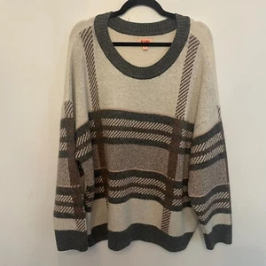 EVRI Women’s Plus Size 3XL Gray Crewneck Sweater Large Plaid Pattern Cozy - Picture 1 of 9