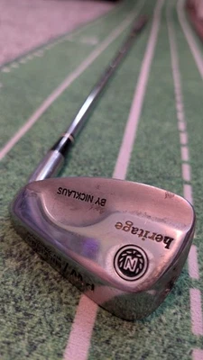 De colección MacGregor Jack Nicklaus Golf Heritage Acero Derecha PW Lanzamiento Cuña Flex 35.5"  Foto 1 de 4