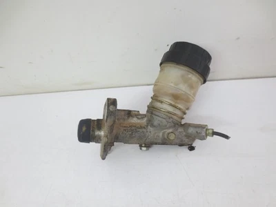 2005 Kawasaki Mule 3010 GAS Usado OEM Cilindro Mestre de Freio - Imagem 1 de 3