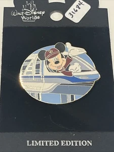 Disney Pin Trading Pin AP Mickey Mouse LE500 LE 500 New On Card MINT v26 - Picture 1 of 4