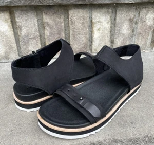 MERRELL JUNO MID ZIP 7 Women's Sandal Black Leather Summer Casual - Picture 1 of 10
