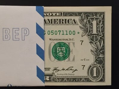 2006 STAR NOTE CHICAGO $1 Dollar Bill , Crisp, consecutive,uncirculated *GEM*  - Image 1 of 2