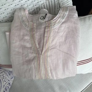 New Anthropologie AKEMI & KIN Lt Pink 100% Ramie Embroidered Poncho Shirt M/L D - Picture 1 of 11