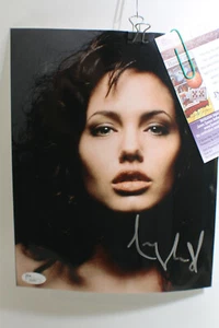 Foto firmada por Angelina Jolie JSA 8x10 sexy actriz película GIA autógrafo pelo corto - Imagen 1 de 5