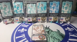 Vintage Florida Marlins MLB 1999 MLB 7 Commemorative Pin Set w/ Hank Aaron New - Picture 1 of 22