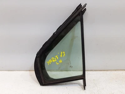 VERITABLE TOYOTA YARIS 2013 43R00033 VITRE TRIANGLE GAUCHE AVANT - Photo 1/2