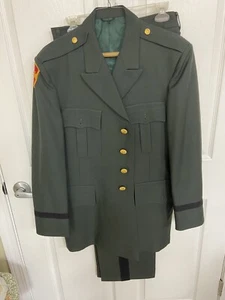 Uniforme de Vietnam del Comando de Asistencia Militar del Ejército de los Estados Unidos muy bonito de colección - Imagen 1 de 22