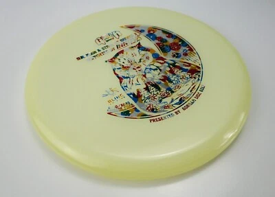 Innova Disc Golf Classic Glow Champion Aviar3 Putt & Approach Disc Puddle Top - Image 1 of 3