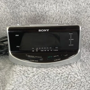 Sony Dream Machine ICF-C492 Alarm Clock FM/AM Radio Battery Back-up Tested - Picture 1 of 9