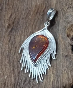 Beautiful Sterling Silver Amber Feather Pendant (10) - Picture 1 of 1