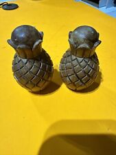 2 Bed  finials Pineapple Resin used  (T3)