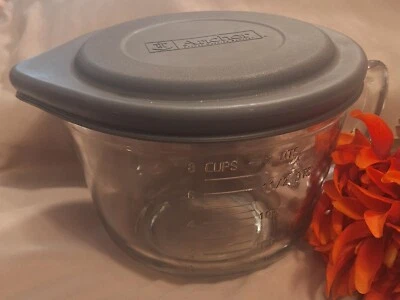 Anchor Hocking 8 Cup 2 Qt. Quart Glass Measuring Mixing Batter Bowl  w/ Lid - Image 1 of 4