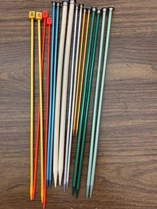LOT 8 sets knitting needles sizes 5 6 7 8 10 10.5 13 metal plastic long - Picture 1 of 3