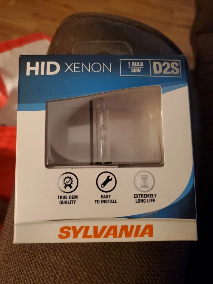 NOTICIASylvania HID XENON Faro D2S 35W Alta Intensidad Descarga 1 Bombilla D2S.PB1  Foto 1 de 2