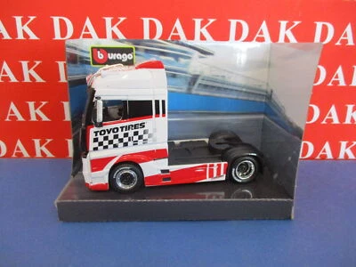 Die cast 1/43 Modellino Camion Truck Mercedes Actros 2 Toyo Tires 2016 Burago - Immagine 1 di 4