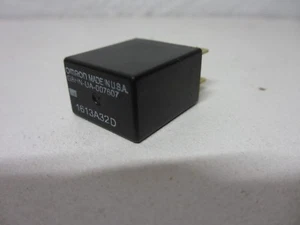 Relais OMRON G8HN-UA-007607.1613A32D. - Bild 1 von 5