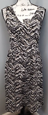 Isaac Mizrahi Sheath Dress Women M Multi Geometric V Neck Sleeveless Stretch - Image 1 of 4