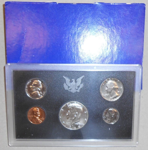 1968  US Mint  5 PC Clad Coin Proof Set Cover