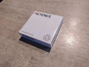 KEYENCE LR-XH250 [NEW] - Picture 1 of 4