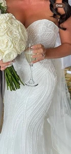 Wedding Dress Size 8 Maggie Sottero Bought For £3000 - Picture 1 of 4