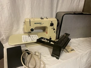 Schweizer Nähmaschine BERNINA Record 530 Original Anleitung, viel Zubehör, TOP - Bild 1 von 3
