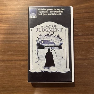 A DAY OF JUDGMENT VHS 1981 Horror Drama Thorn EMI Clamshell Tested - Imagen 1 de 4