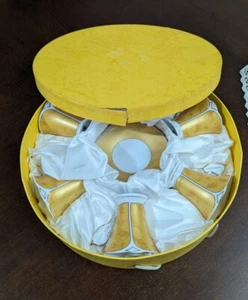 Juego de 6 tazas de té de cerámica de diseño italiano, platillos a juego en caja original,  - Imagen 1 de 16
