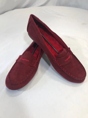 Avon Womens Cushion Walk Classic Red Penny Loafer Shoes Size 7 NEW - Image 1 of 4