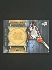 2014-15 Upper Deck Lettermen Homecourt Stars James Worthy #HS-JW - Bild 1 von 2