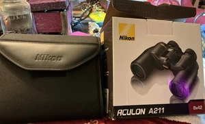 Nikon Aculon A211 8x42 Binoculars – Complete with Case, Caps & Box – Excellent C - Picture 1 of 5
