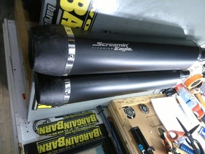 2017-25 Harley Touring Screamin Eagle Titanium CVO M-8 Slip On Exhaust Mufflers - Bild 1 von 5