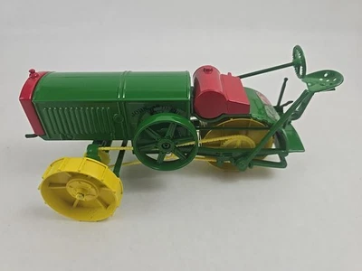 John Deere Dain Tractor 1/16 Scale - Image 1 of 4