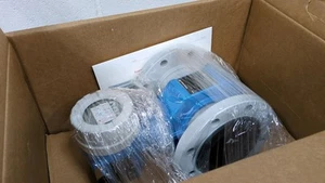 Unused 4" Endress+Hauser Promag 10W1H, DN100, 10W1H-PL0A1RA0B5AA Flowmeter E&H - Picture 1 of 17