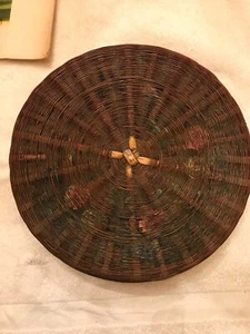 VINTAGE SEWING BASKET ITEM NO. SB6V - Picture 1 of 4