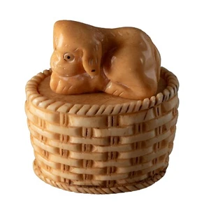 Boite Pilules en Os, Figurine Chien dans Panier Oeuvre Unique # 3531 - Picture 1 of 12