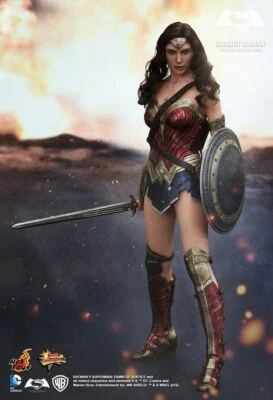 Nueva figura Hottoys Wonder Woman MMS359 Batman vs Superman BVS Dawn of Justice Foto 1 de 4