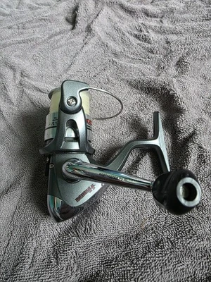 Carrete de pesca Husky Rapala, excelente estado. Foto 1 de 4