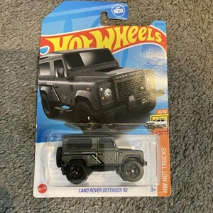Hot Wheels He Hot Trucks Land Rover Defender 90 227/250 - Picture 1 of 2