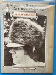 VTG 1987 FREE TRAPPER HAT MISSOURI RIVER PATTERNS BRAND NOS USA MOUNTAIN MAN FUR - Picture 1 of 4